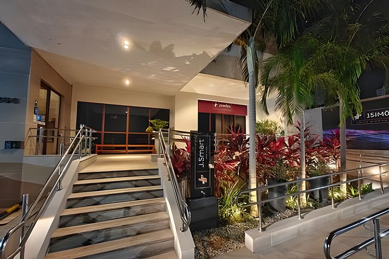 Lujo | Gym | Coworking | WiFi 1Gb | Beira-Mar 4min