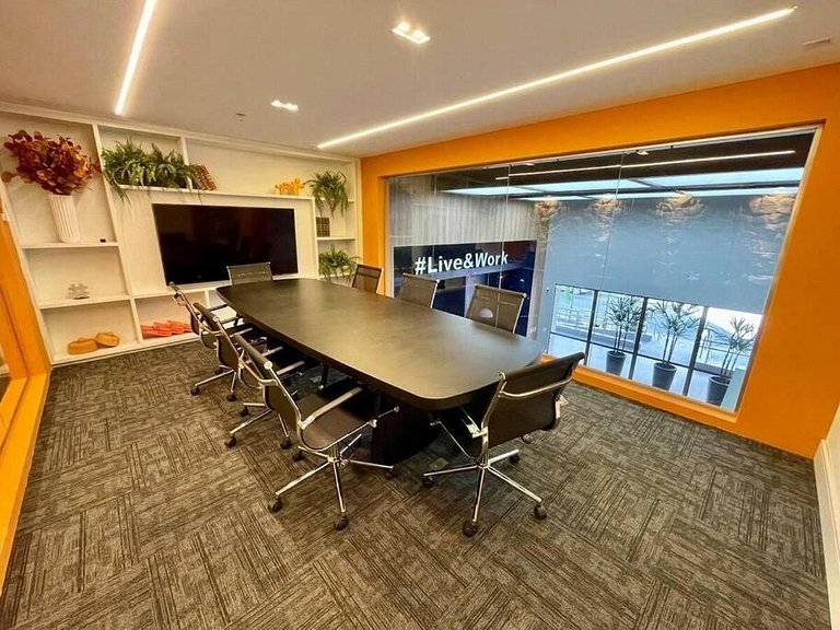 Sea View Penthouse | Gym | Coworking | 1Gb WiFi